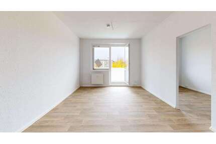 Wohnung zum Mieten in Halle 422,00 € 70.38 m²