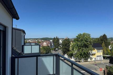 Wunderschöne 4-Raumwohnung mit Panoramablick - Hof Innenstadt