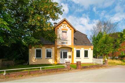 Haus zum Kaufen in Husum 265.000,00 € 172 m²
