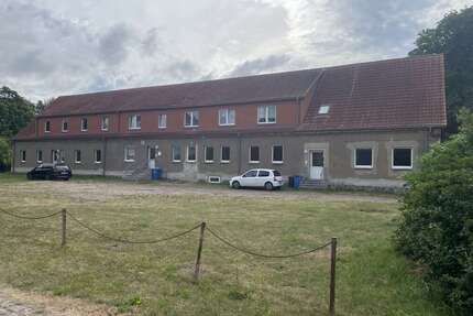 Wohnung zum Kaufen in Neu Boltenhagen 240.000,00 € 727.63 m²