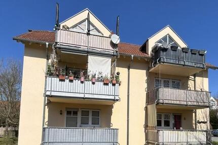 Gemütliche 2 ZKB mit Balkon in ruhiger Lage, nahe Weimar - Grammetal