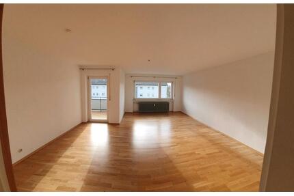 2 12 Zimmer-Wohnung - 740,00&nbsp;EUR Kaltmiete, ca.&nbsp; 73,00&nbsp;m&sup2; in Giengen an der Brenz (PLZ: 89537)