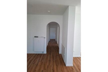 wohnung in Laichingen - 300.000,00&nbsp;EUR Kaufpreis, ca.&nbsp; 96,00&nbsp;m&sup2; in Laichingen (PLZ: 89150)