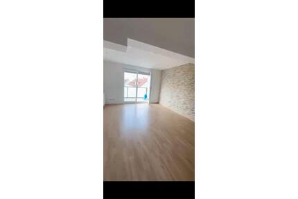 Charmante leerstehende 4-Zimmer-Dachwohnung Rüsselsheim am Main