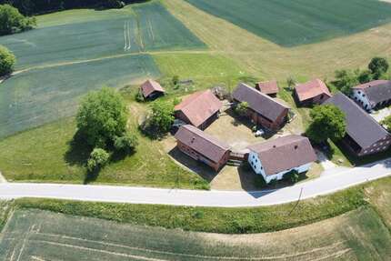 Haus zum Kaufen in Simbach am Inn 595.000,00 € 233 m²
