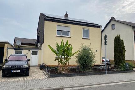 Haus zu verkaufen, Speyer Nord - 530.000,00&nbsp;EUR Kaufpreis, ca.&nbsp; 130,00&nbsp;m&sup2; in Speyer (PLZ: 67346)