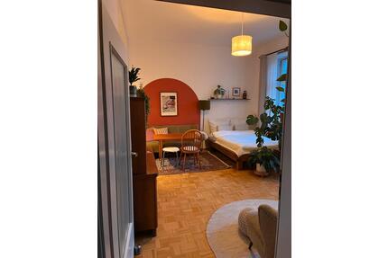 1-Zimmerwohnung mit hohen Decken und Parkett - Würzburg Sanderau