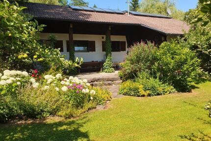 Traumgrundstück mit Altbestand incl. Einliegerwohnung - Eurasburg