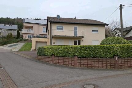 Einfamilienhaus Massivbauweise ~155m² im Herzen von Merchingen - Merzig