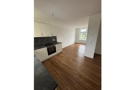 3-Raum Wohnung 60qm in Parchim - 720,00&nbsp;EUR Kaltmiete, ca.&nbsp; 60,00&nbsp;m&sup2; in Parchim (PLZ: 19370)