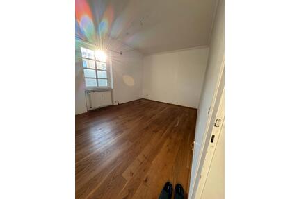 Mietwohnung in KH - 1.200,00&nbsp;EUR Kaltmiete, ca.&nbsp; 80,00&nbsp;m&sup2; in Bad Kreuznach (PLZ: 55543) Bad Münster am Stein-Ebernburg