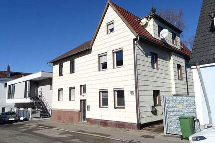 Moderne renovierte Doppelhaushälfte in zentraler ruhiger Lage von Schwenningen - sofort frei! - Villingen-Schwenningen