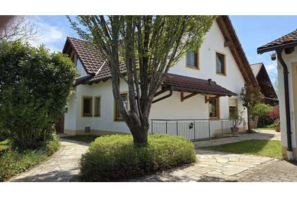 Haus zum Kaufen in Rudelzhausen 695.000,00 € 262 m²