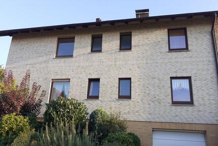 Großes Zweifamilienhaus mit schönem Blick ins Wesertal - Rinteln