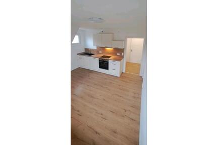 2 Zimmer Wohnung in Rödelhausen - Peterswald-Löffelscheid