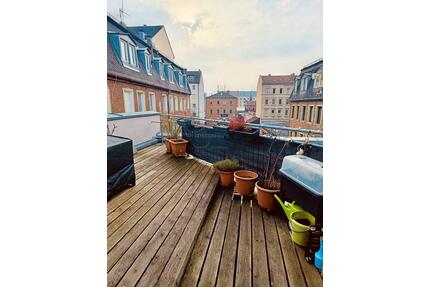 SINGLE-Appartement! Über den Dächern von Fürth