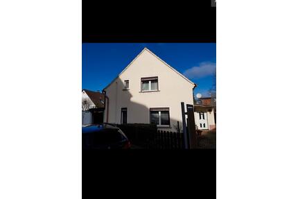 Einfamilienhaus mit Werkstatt Bildhauer Steinmetzer - Markranstädt