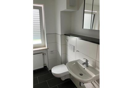 Erstbezug 2-Zi.-Whg mit Süd-Terrasse gegenüber UniOTH - Regensburg Ganghofersiedlung