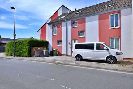 Haus zum Kaufen in Troisdorf 369.000,00 € 210 m²