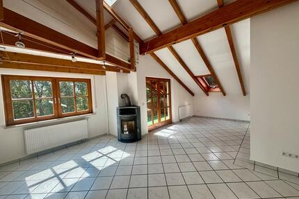 Helle 3-Zimmerwohnung - 20 Min zum Ostbahnhof - Grafing bei München
