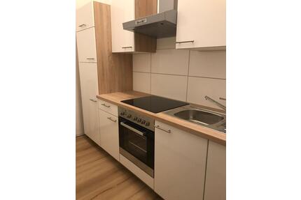 2 Zimmer-Terrassenwohnung mit Einbauküche - Solingen Höhscheid