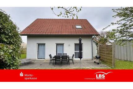 Für Urlaub am Fleesensee - 369.000,00&nbsp;EUR Kaufpreis, ca.&nbsp; 92,00&nbsp;m&sup2;&nbsp;Wohnfl&auml;che in Göhren-Lebbin (PLZ: 17213)