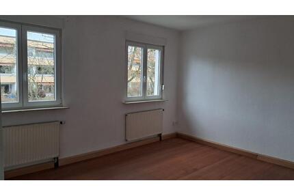 Helle 3-Zimmer-Wohnung mit Balkon und Einbauküche in Bamberg