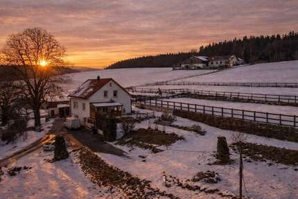 Haus zum Kaufen in Michelsneukirchen 365.000,00 € 120 m²