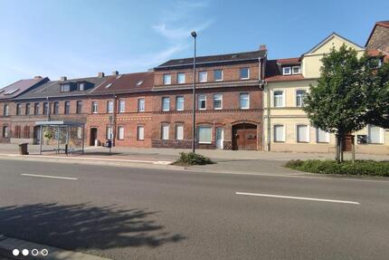 Lagereinheit im Hinterhof - 200,00&nbsp;EUR Kaltmiete, ca.&nbsp; 4,00&nbsp;m&sup2; in Bitterfeld-Wolfen (PLZ: 06749)
