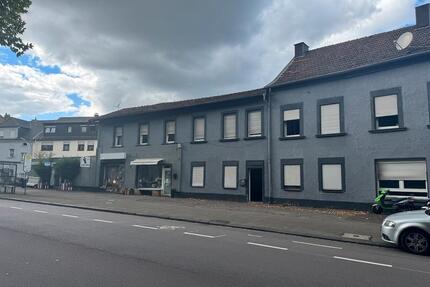 Mehrfamilienhaus mit 2 kleinen Gewerbeeinheiten - Saarbrücken Kieselhumes