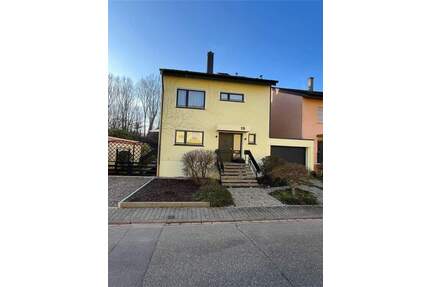 Gepflegtes und sehr schön geschnittenes EFH mit zusätzlichem Garten - Rastatt Niederbühl