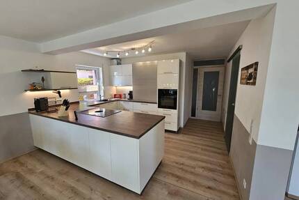 Großzügiges Familienzuhause mit Wintergarten, Südterrasse und großem Garten - modernes Wohnen - Burgthann Ezelsdorf