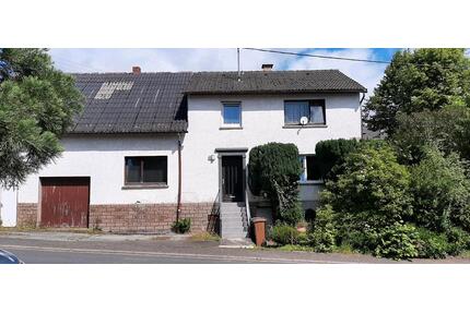 Haus mit Scheune für Handwerker sanierungsbedürftig, Maxsain - Ötzingen