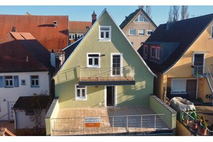 104m2, 4 Zimmer, riesige Terrasse mit Blick auf Schloss Ratibor - Roth