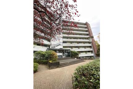 Frisch renovierte 2 Zimmer-Wohnung mit Balkon und modernisiertem Wannenbad - Hamburg Langenhorn