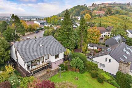 Sensationelle Aussichten: Großzügiges Einfamilienhaus in absoluter Bestlage - Asperg