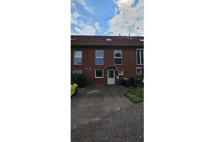 Haus zum Mieten in Rotenburg (Wümme) 1.100,00 € 114 m²