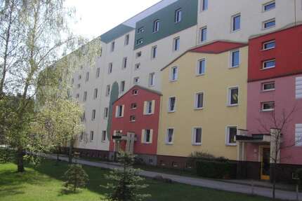 Wohnung zum Mieten in Walddrehna 462,00 € 77 m²