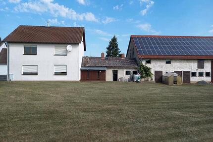 Bauernhof in Basdorf zu verkaufen - Vöhl