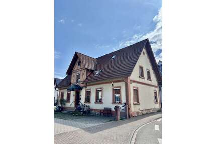 Haus zum Kaufen in Offenburg 260.000,00 € 185 m²