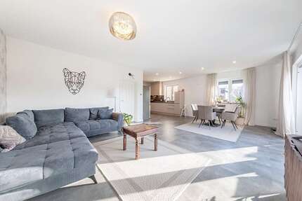 Haus zum Kaufen in Fredenbeck 449.000,00 € 131 m²