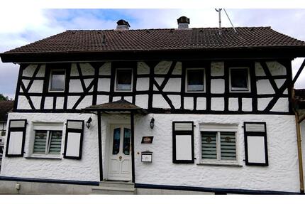 Einfamilienhaus Fachwerkhaus - 277.000,00&nbsp;EUR Kaufpreis, ca.&nbsp; 150,00&nbsp;m&sup2; in Neitersen (PLZ: 57638)