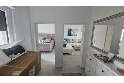 ObjNr:19742 - Ansprechendes Haus mit 2 Wohneinheiten und 1 Gewerbeeinheit in LU-Mundenheim - Ludwigshafen