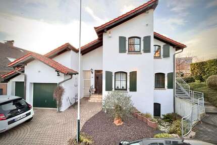 Haus zum Kaufen in Grevenbroich 689.000,00 € 273 m²