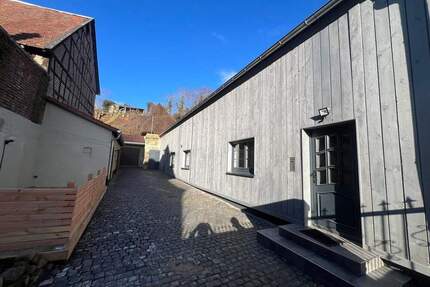 Einmalige-Gelegenheit! Wohnhaus mit 2 eigenen Wohnbereichen in Nußbaum zu vermieten!