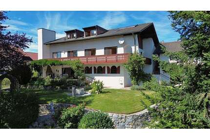 Haus zum Kaufen in Vilshofen an der Donau 525.000,00 € 335 m²