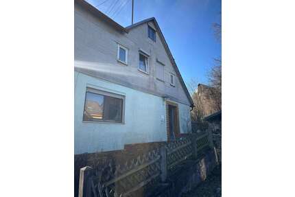 Haus zum Kaufen in Nordhalben 33.000,00 € 140 m²