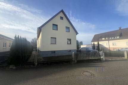 Haus zum Kaufen in Oberkirch 485.000,00 € 210 m²