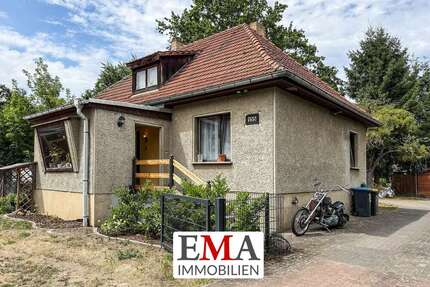Haus zum Kaufen in Falkensee 300.000,00 € 83 m²