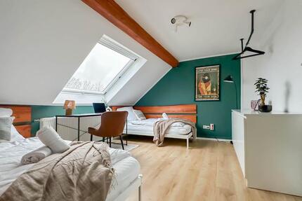 Sanierte Ferienwohnung | Langzeitmiete | voll möbliert |ab sofort - Remscheid Lüttringhausen